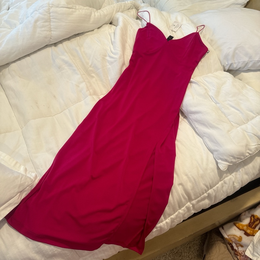Magenta Windsor Midi Dress